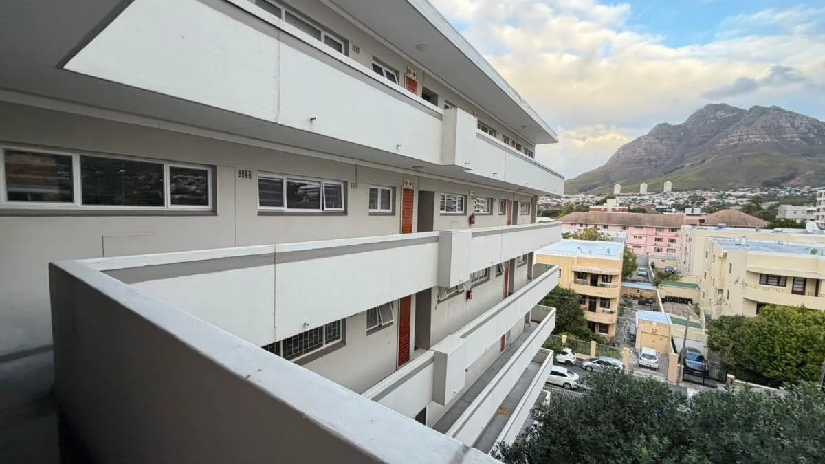 2 Bedroom Apartment / flat to rent in Gardens