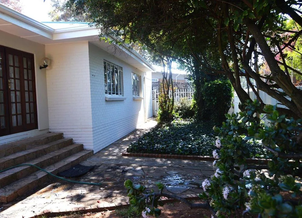 3 Bedroom House to rent in Westdene