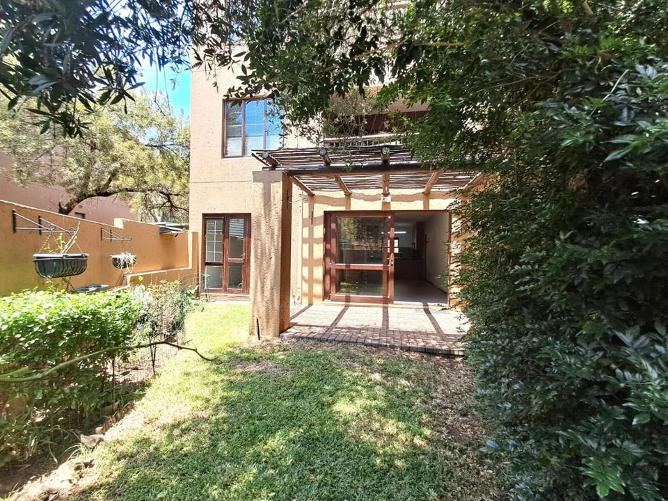 2 Bedroom Apartment / flat to rent in Douglasdale