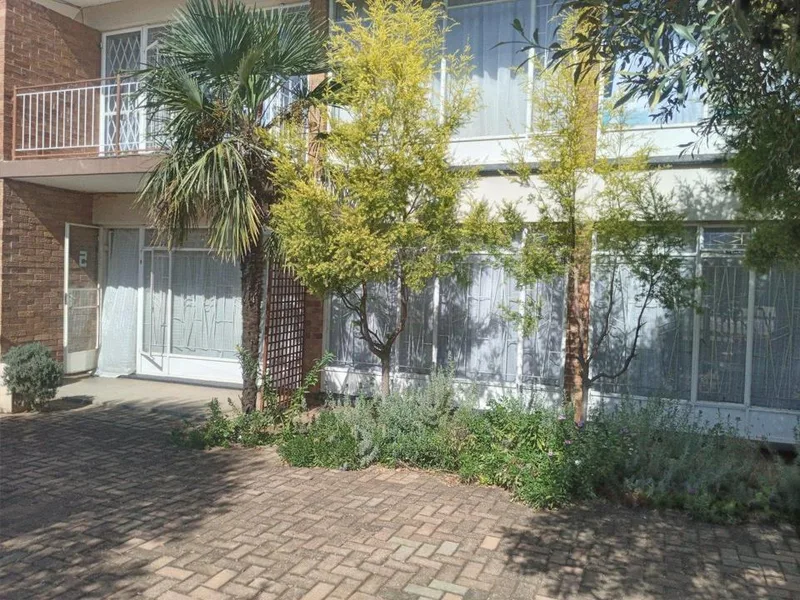2 Bedroom Apartment / flat for sale in Flamwood