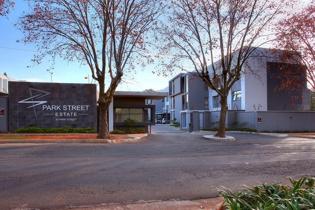 3 Bedroom Apartment / flat to rent in Oaklands