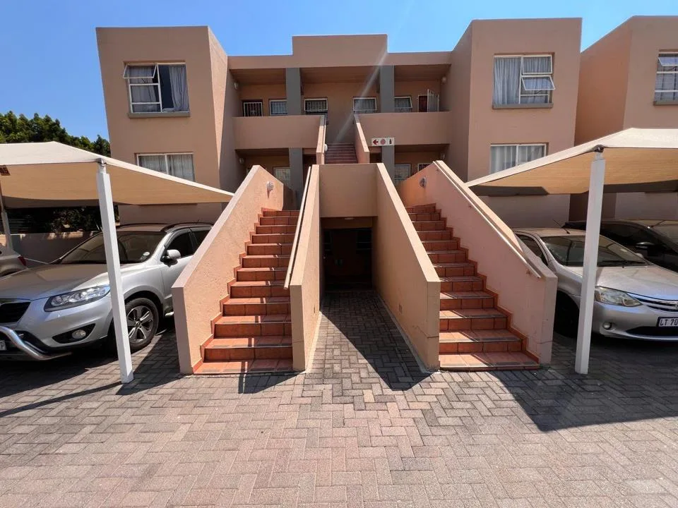 2 Bedroom Townhouse to rent in Randhart