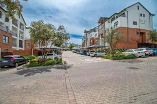 Property to rent in Olivedale
