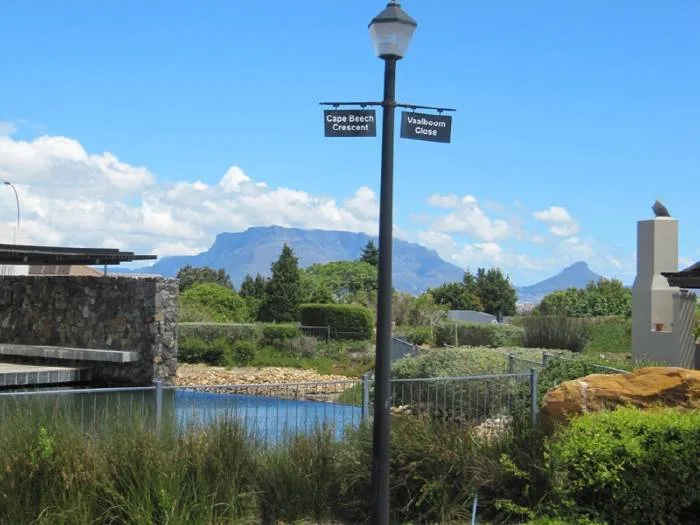 3 Bedroom Townhouse to rent in Plattekloof