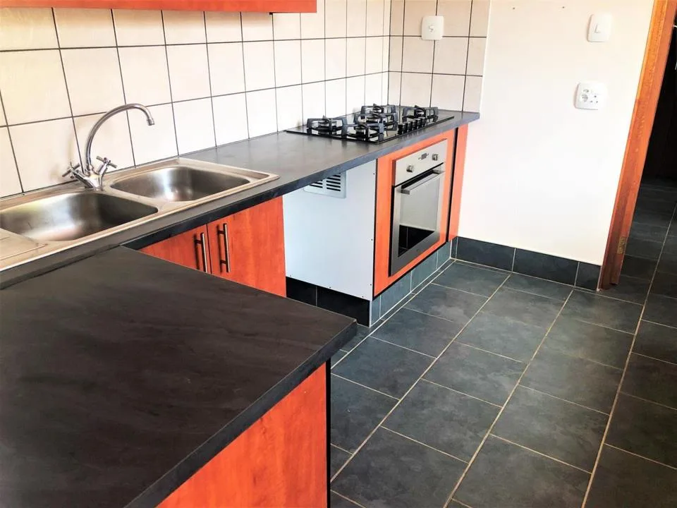 1 Bedroom Apartment / flat to rent in Jan Niemand Park