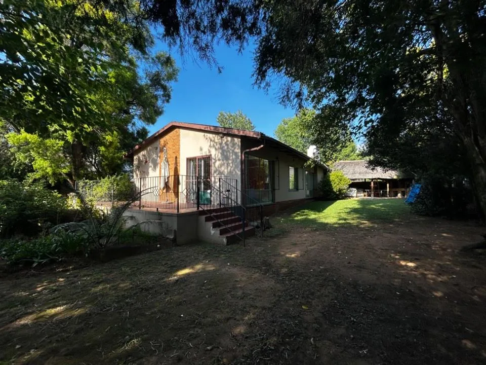 3 Bedroom House to rent in Huttenheights