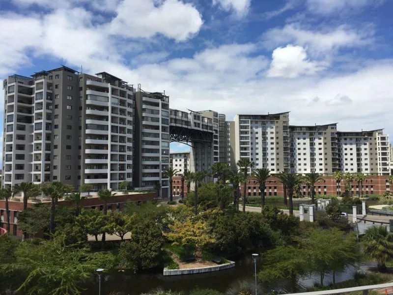 1 Bedroom Apartment / flat to rent in Century City