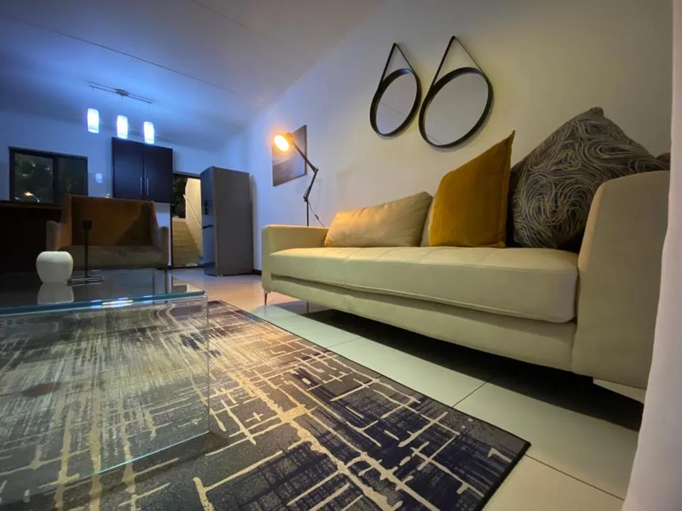 2 Bedroom Apartment / flat to rent in Carlswald