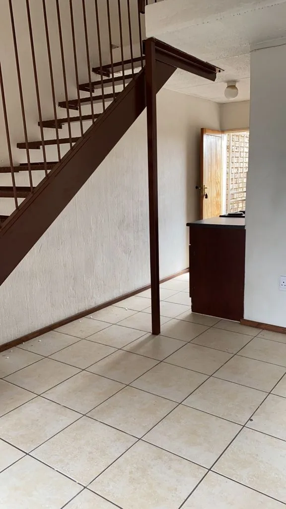 1 Bedroom Apartment / flat to rent in Kempton Park Central