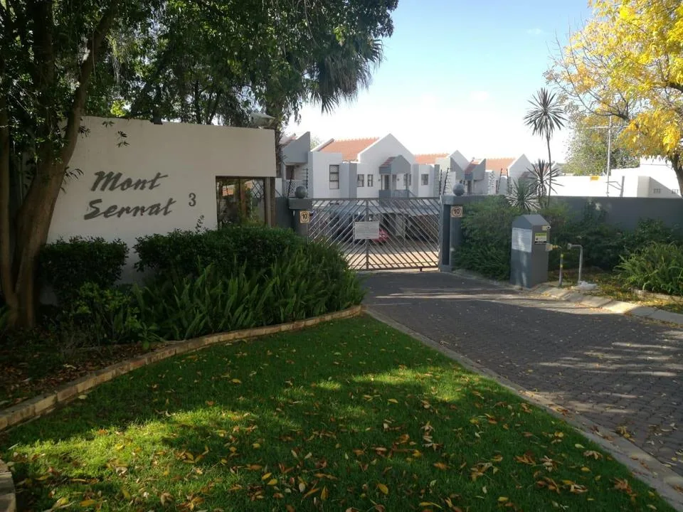 0.5 Bedroom Apartment / flat to rent in Morningside