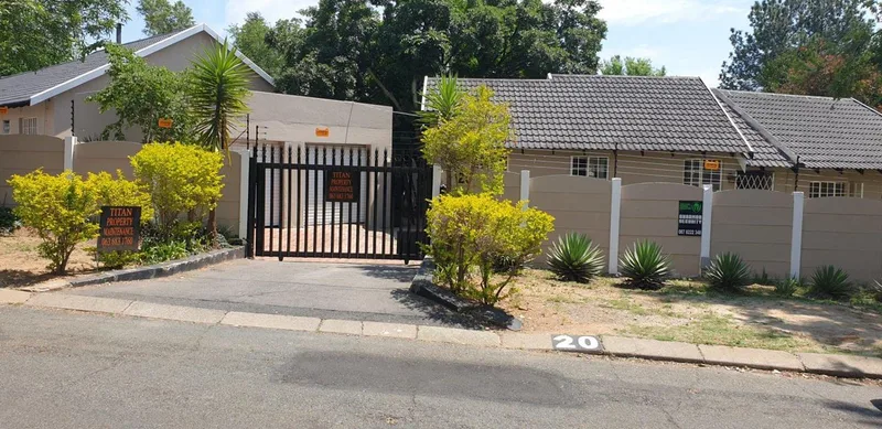 2 Bedroom House to rent in Jukskei Park