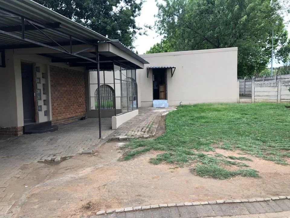 1 Bedroom Apartment / flat to rent in Amajuba Park