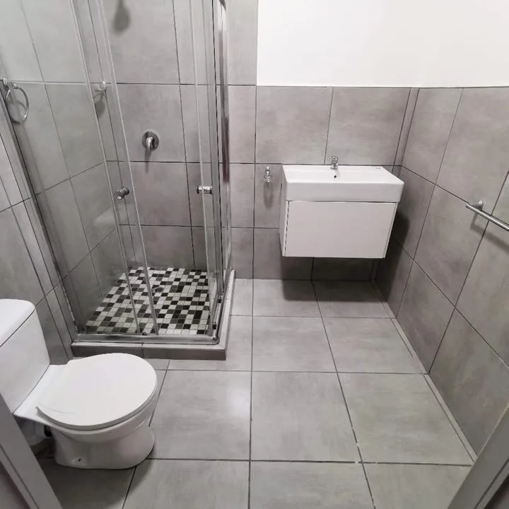 1 Bedroom Apartment / flat to rent in Florida