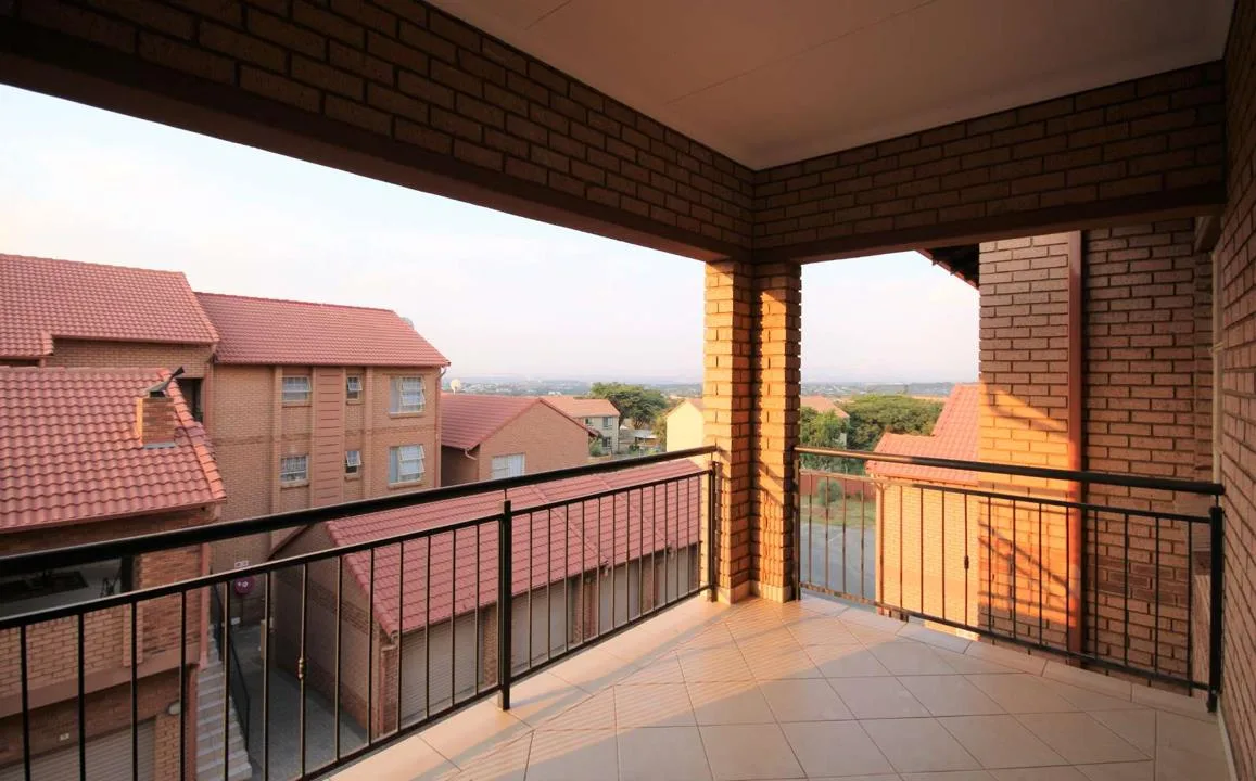 2 Bedroom Apartment / flat to rent in Hazeldean
