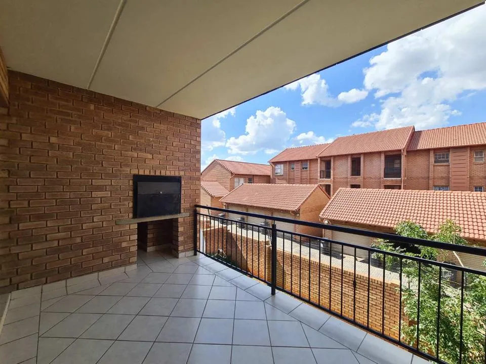 2 Bedroom Apartment / flat to rent in Hazeldean