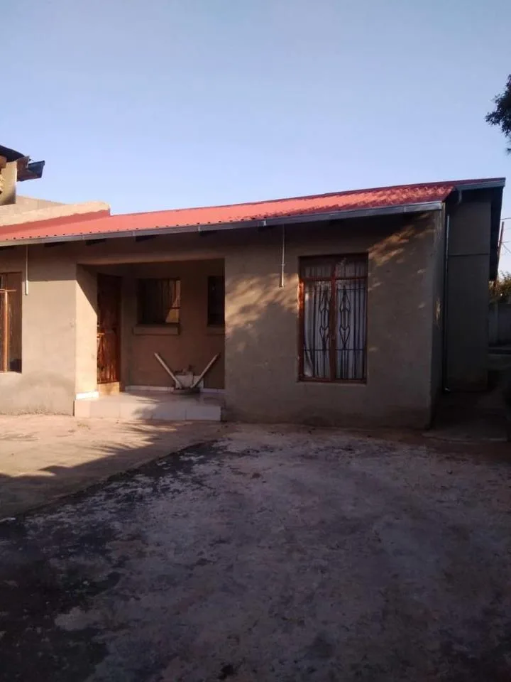 1 Bedroom House to rent in Meredale