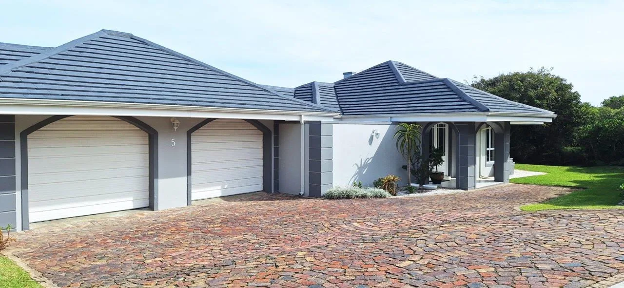 4 Bedroom House to rent in Pezula Golf Estate