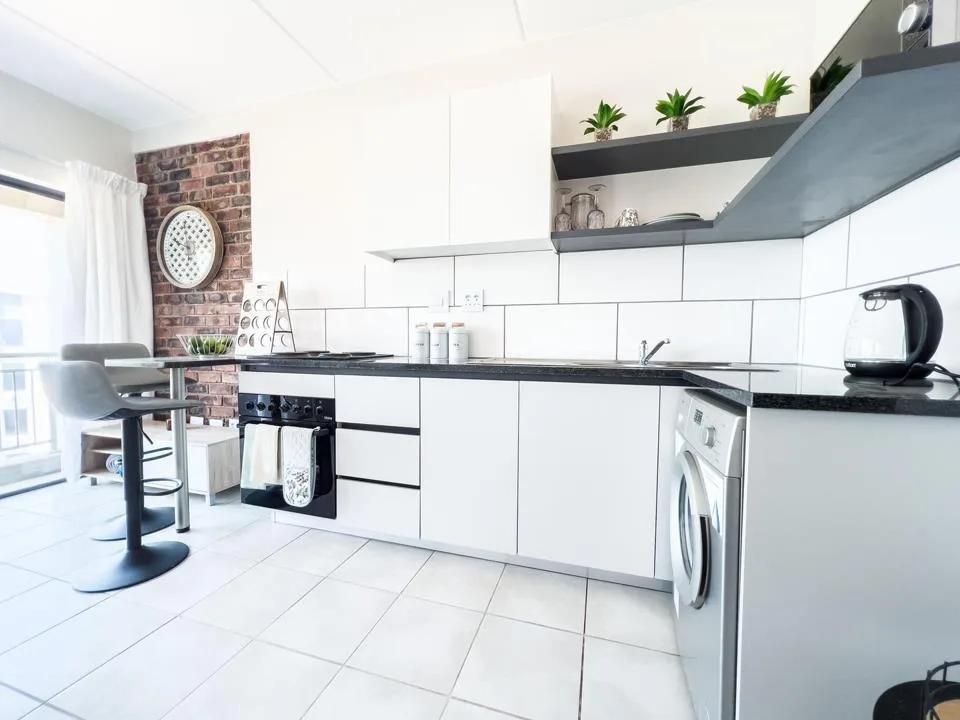 2 Bedroom Apartment / flat to rent in Die Hoewes