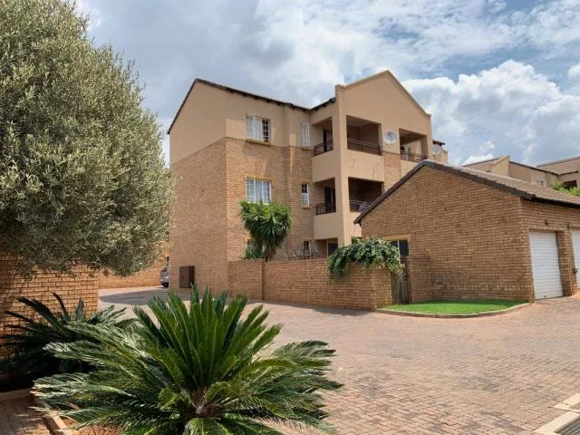2 Bedroom Apartment / flat to rent in Highveld