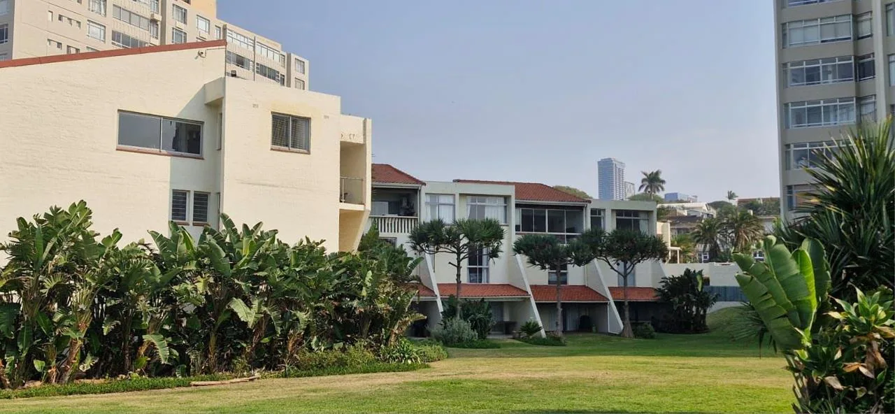 3 Bedroom Apartment / flat to rent in Umhlanga Central