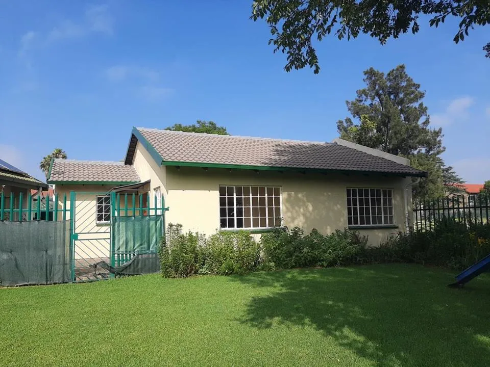 2 Bedroom Apartment / flat to rent in Brackenhurst
