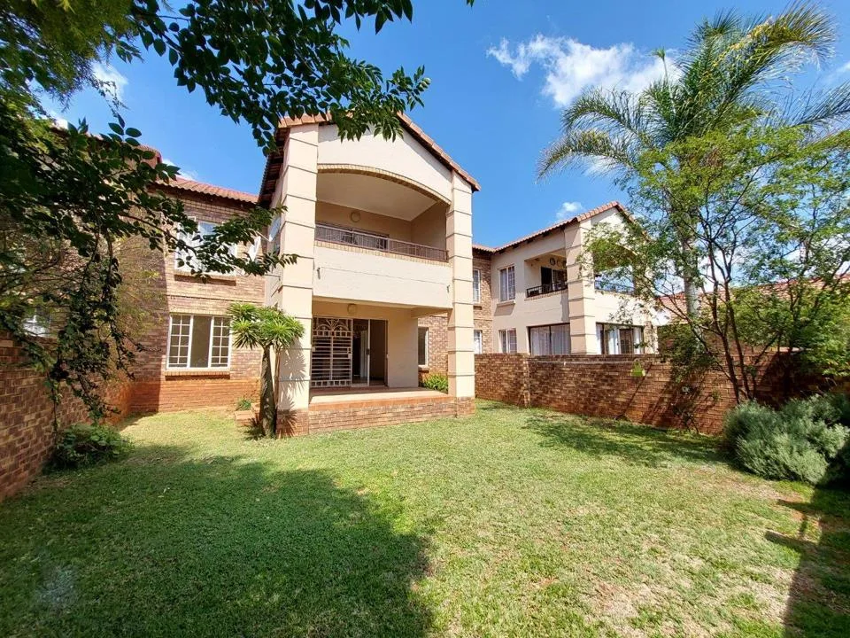 2 Bedroom Townhouse to rent in Equestria