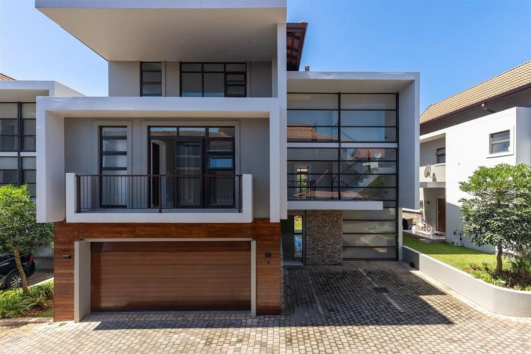 5 Bedroom Townhouse to rent in Umhlanga Central