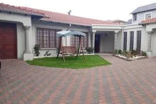 5 Bedroom House to rent in Bushwillow Park Estate