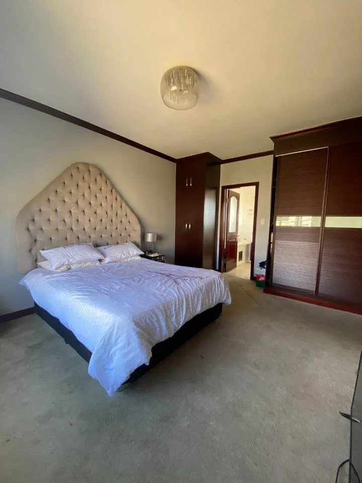 2 Bedroom Apartment / flat to rent in Summerset