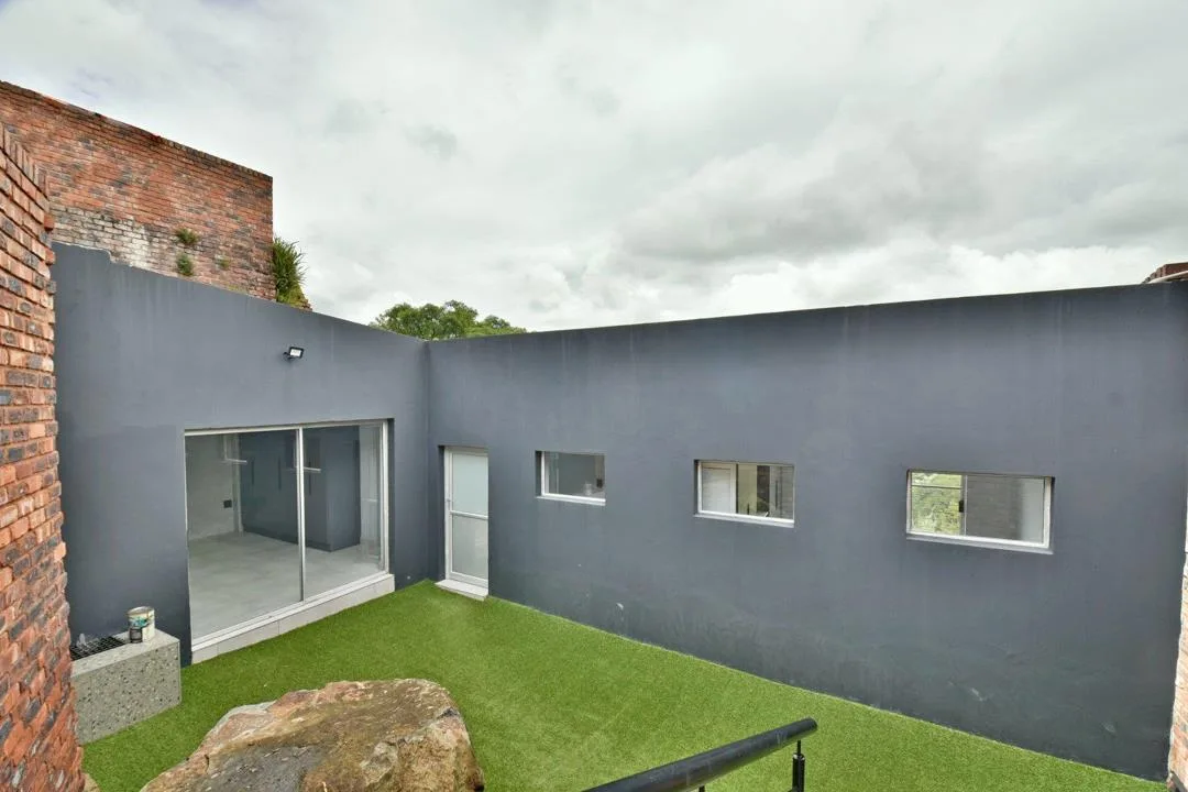 2 Bedroom Apartment / flat to rent in Glenvista