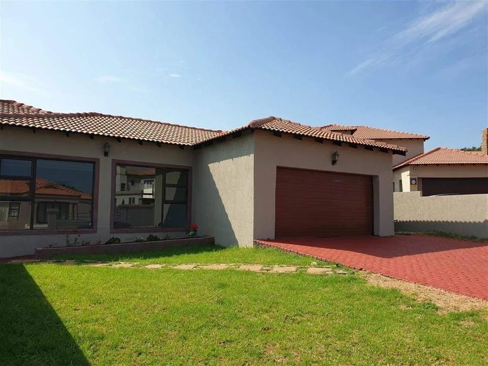 5 Bedroom House to rent in Amandasig