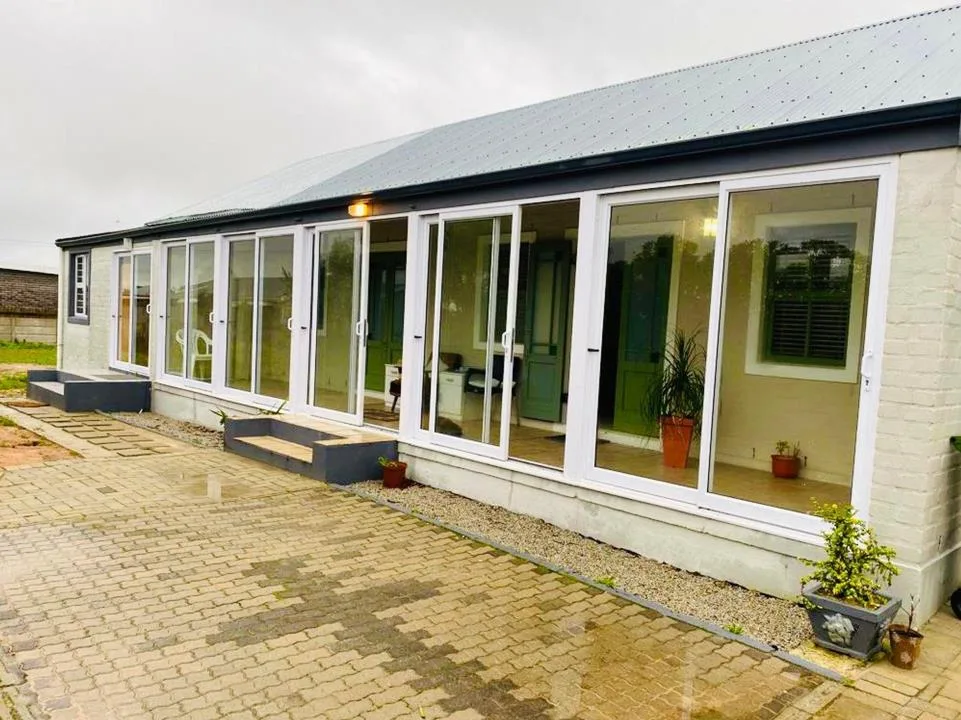 4 Bedroom House for sale in Hopefield