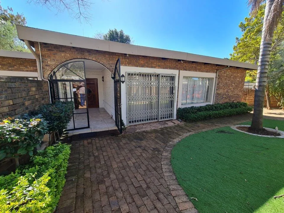 5 Bedroom House to rent in Die Wilgers