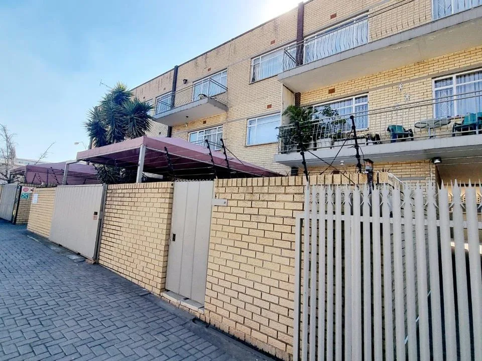 2 Bedroom Apartment / flat to rent in Vereeniging Central