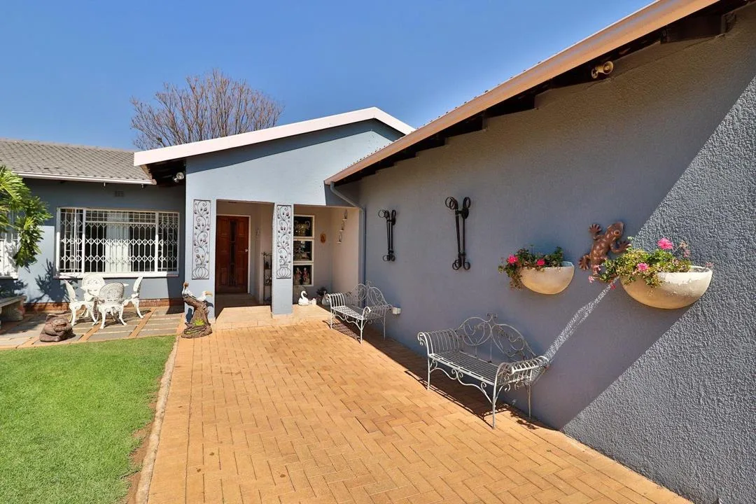 3 Bedroom House to rent in Brackendowns