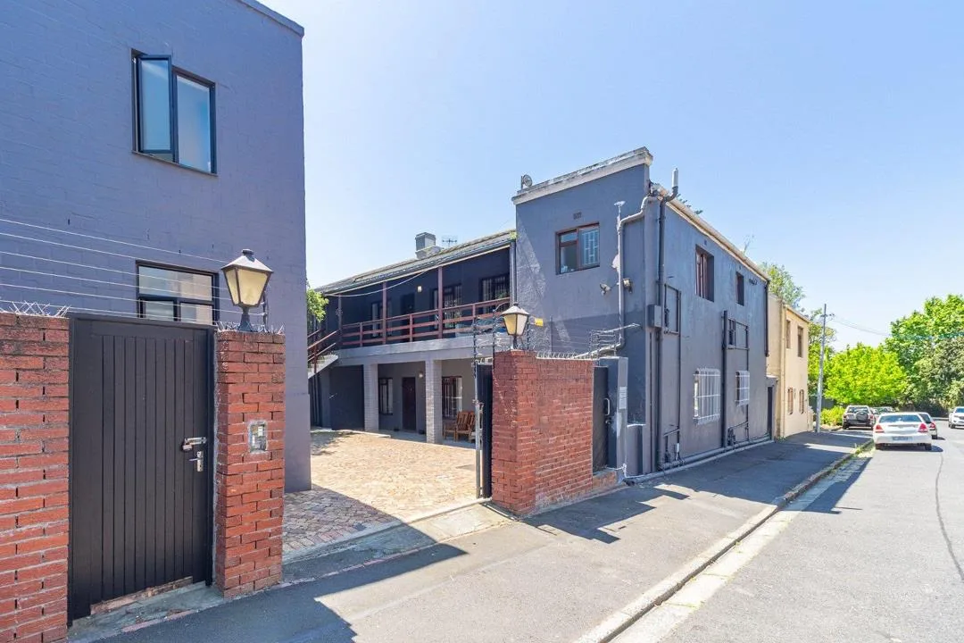 6 Bedroom House to rent in Rosebank