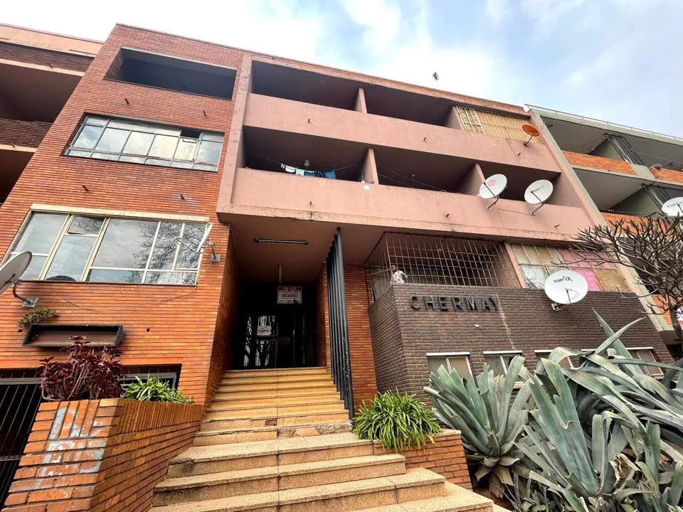0.5 Bedroom Apartment / flat to rent in Yeoville