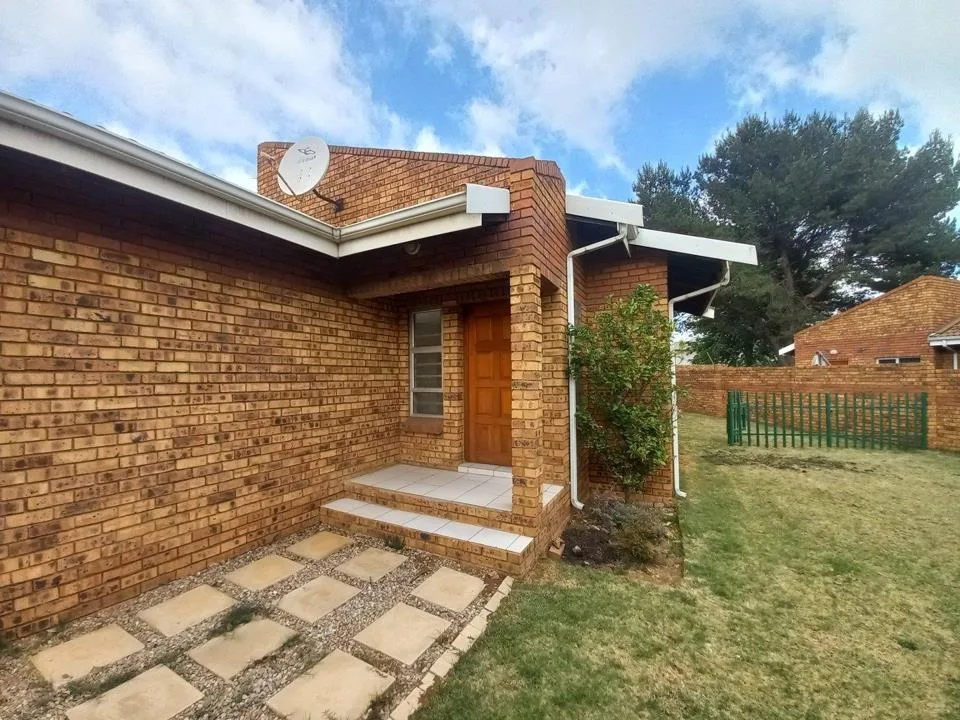 2 Bedroom House to rent in Rynfield