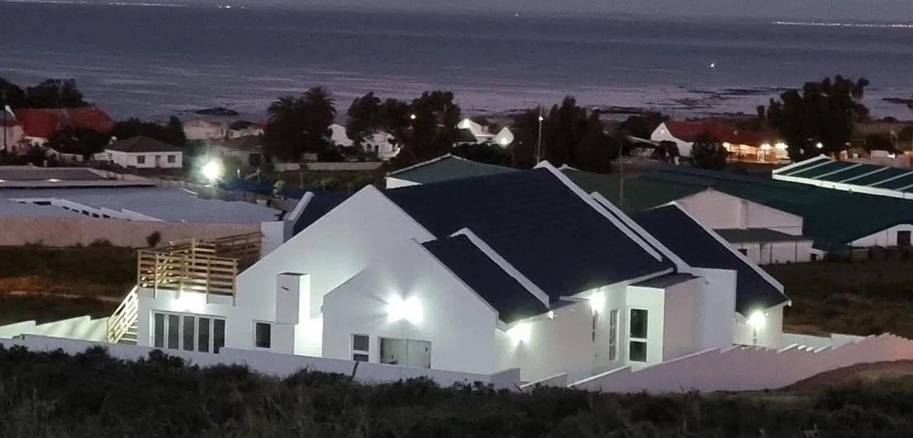 4 Bedroom House for sale in St Helena Views