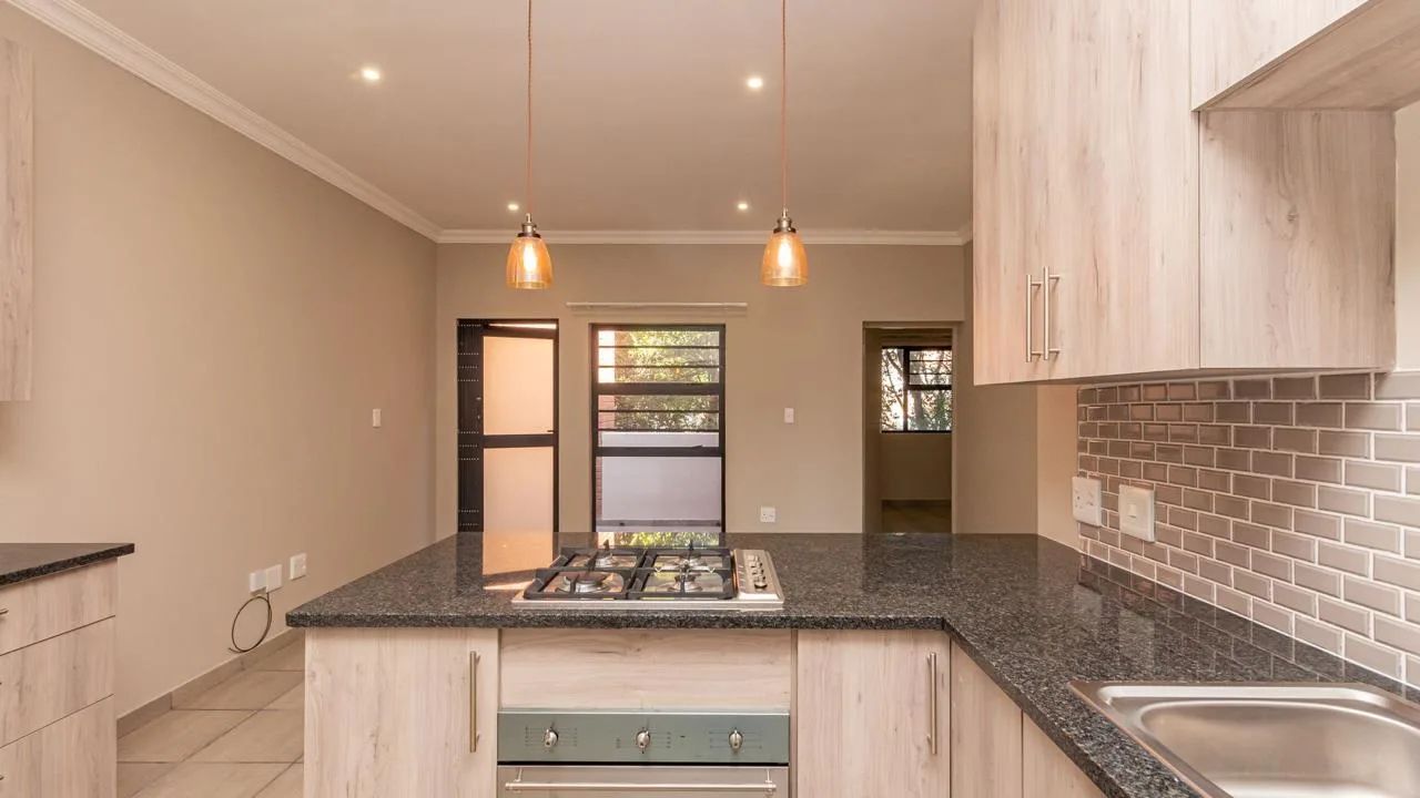 2 Bedroom Apartment / flat to rent in Ferndale