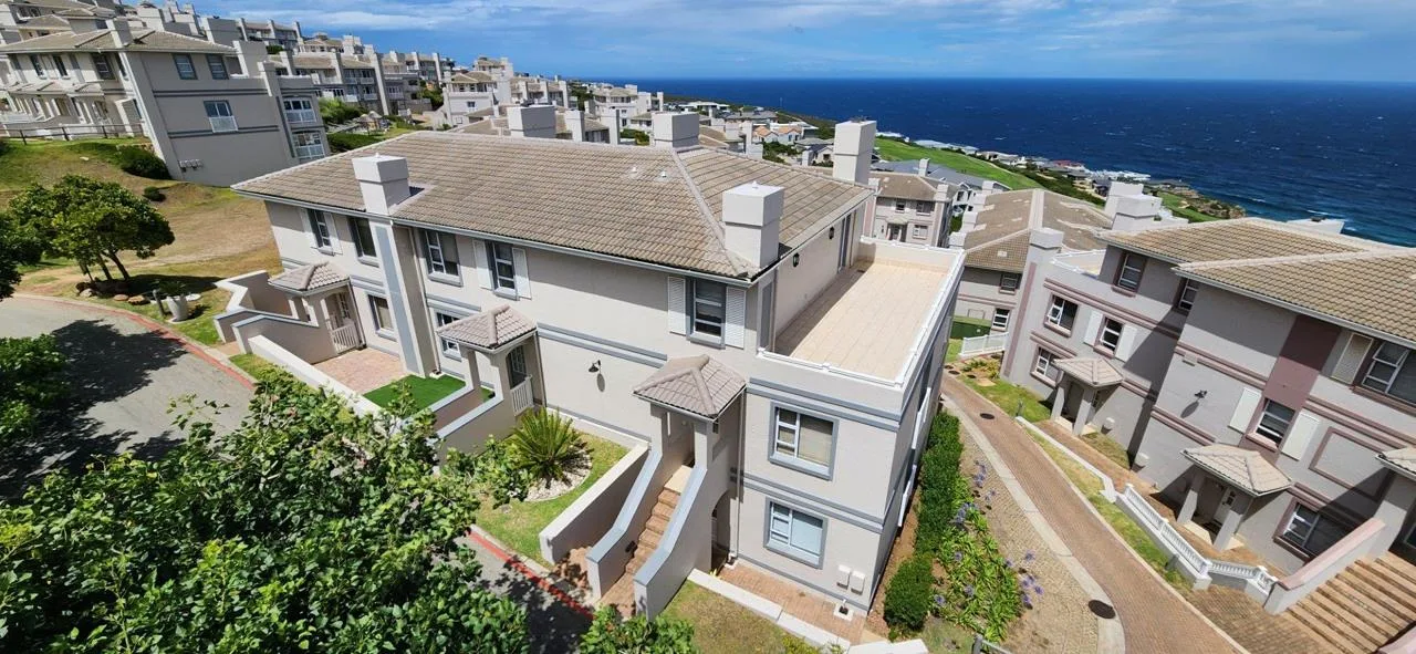 2 Bedroom Apartment / flat for sale in Pinnacle Point Golf Estate