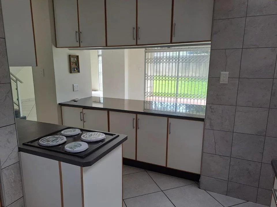 3 Bedroom Apartment / flat to rent in Meer En See