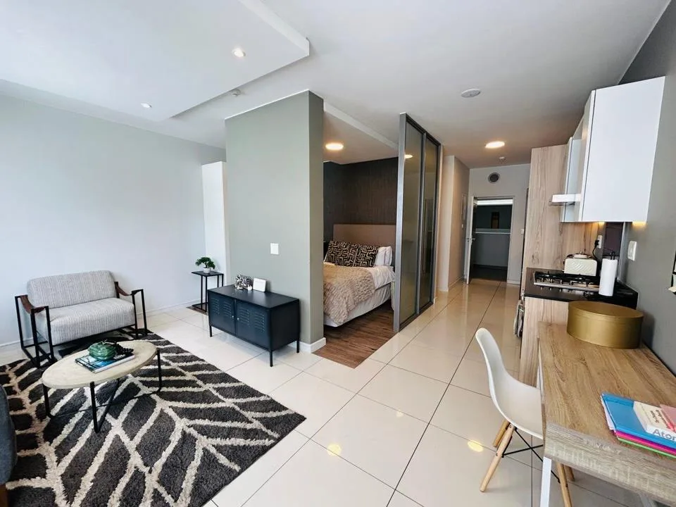 1 Bedroom Apartment / flat to rent in Rosebank