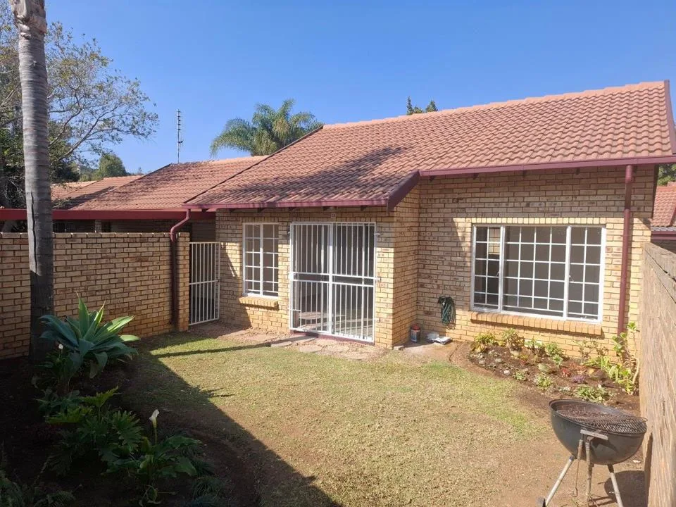 2 Bedroom Townhouse to rent in Faerie Glen