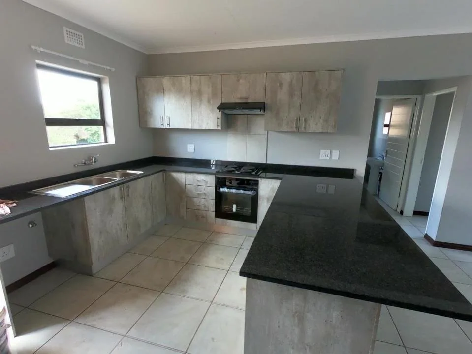2 Bedroom Apartment / flat to rent in Brentwood Park