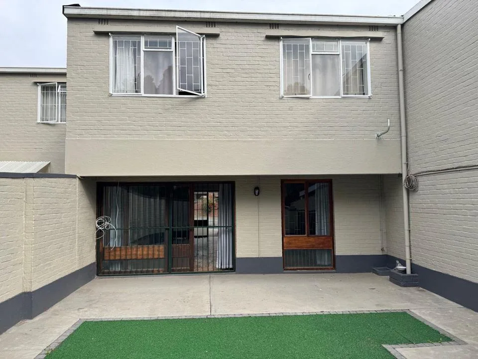 3 Bedroom Townhouse to rent in Pelham