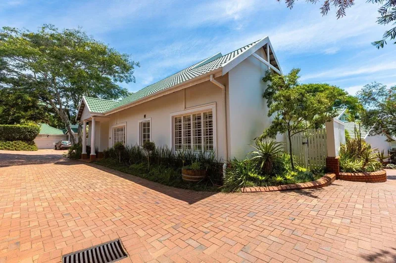 4 Bedroom House to rent in Mount Edgecombe Country Club Estate