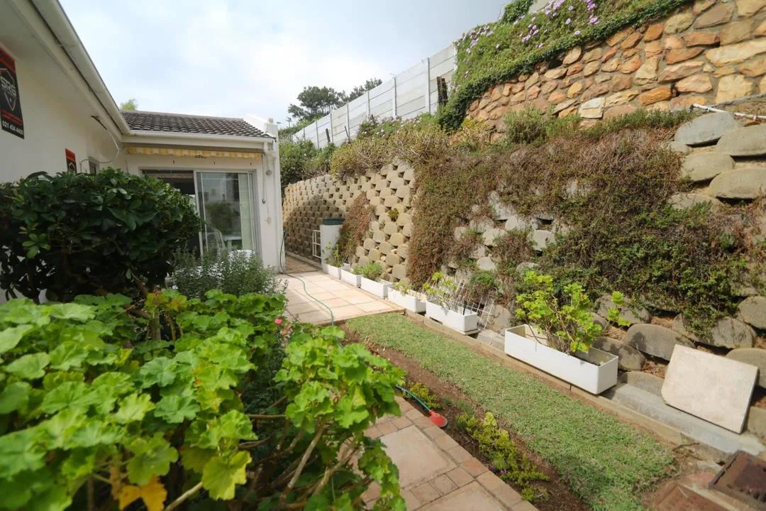 1 Bedroom Apartment / flat to rent in Green Point
