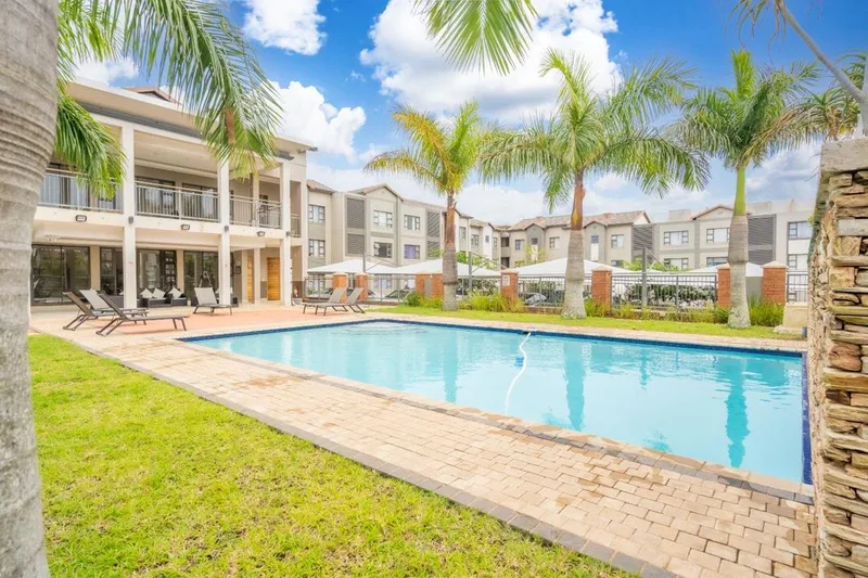 2 Bedroom Apartment / flat to rent in Umhlanga Ridge