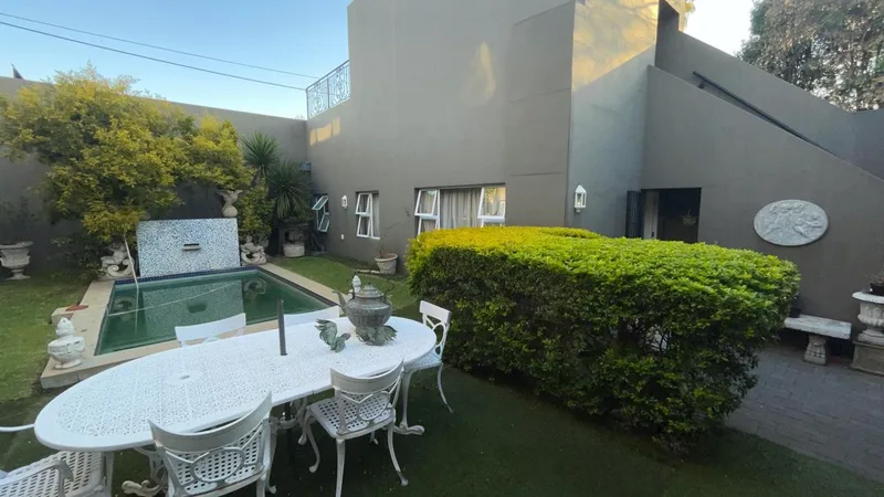 0.5 Bedroom Apartment / flat to rent in Parkhurst